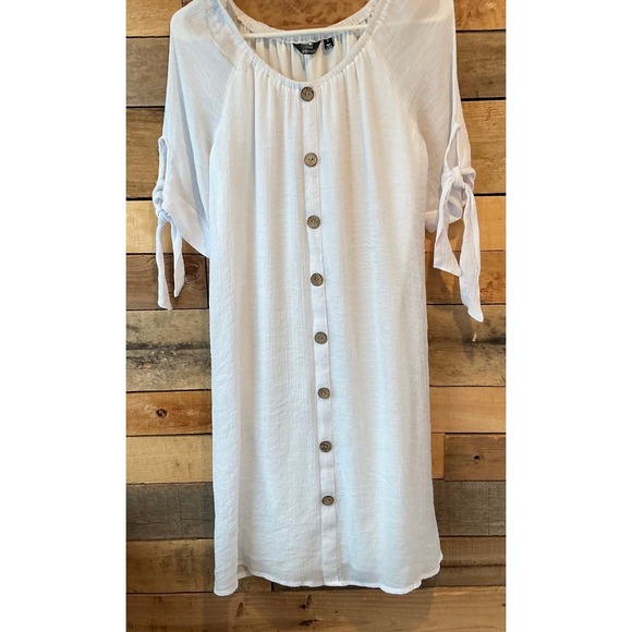 Mlle Gabrielle Dresses & Skirts - Mlle Gabrielle M 3/4 Sleeve Button Down Midi Dress Gauzy Beach Resort Spa Vacay